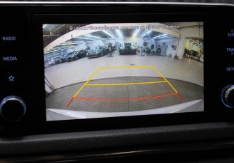 Подержанный автомобиль Hyundai Sonata 2021 года (20 фото)