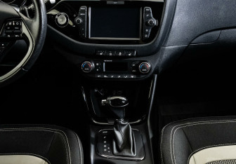 Подержанный автомобиль Kia Ceed Wagon 2017 года (10 фото)