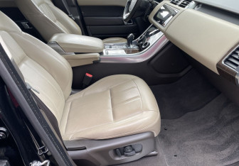 Подержанный автомобиль Land Rover Range Rover Sport 2018 года (9 фото)