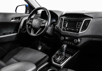 Подержанный автомобиль Hyundai Creta 2018 года (10 фото)