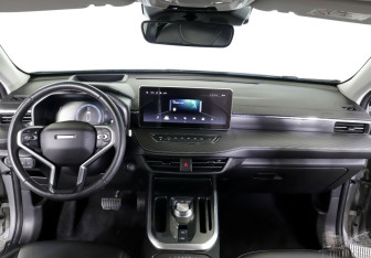 Подержанный автомобиль Haval Jolion 2022 года (10 фото)