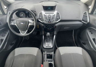 Подержанный автомобиль Ford EcoSport 2016 года (9 фото)