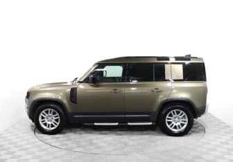 Подержанный автомобиль Land Rover Defender Suv 2020 года (8 фото)
