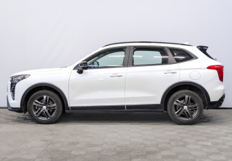 Подержанный автомобиль Haval Jolion 2024 года (8 фото)