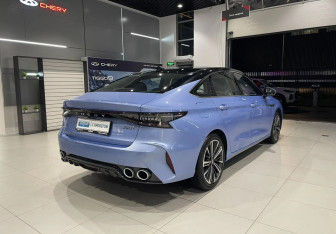 Подержанный автомобиль Chery Arrizo 8 2023 года (4 фото)