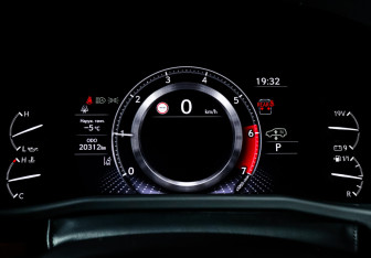 Подержанный автомобиль Lexus LX 2024 года (11 фото)