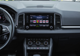 Подержанный автомобиль Skoda Karoq 2020 года (13 фото)