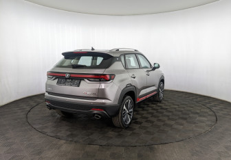 Новый Changan CS35PLUS 2025 (2 фото)