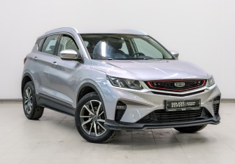 Подержанный автомобиль Geely Coolray 2023 года (3 фото)