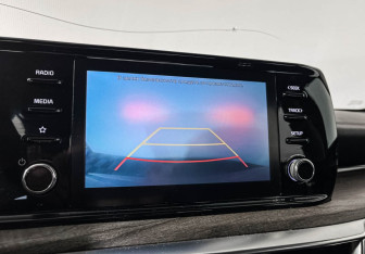 Подержанный автомобиль Kia K5 2021 года (15 фото)