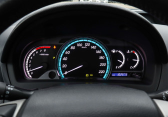 Подержанный автомобиль Toyota Venza 2014 года (11 фото)