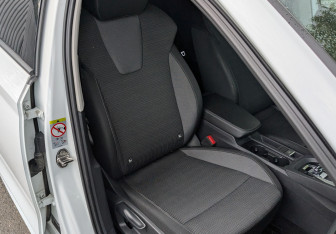 Подержанный автомобиль Skoda Octavia Liftback 2021 года (24 фото)