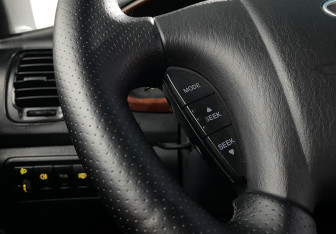 Подержанный автомобиль Hyundai Sonata 2008 года (15 фото)