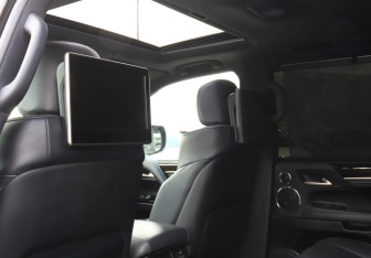 Подержанный автомобиль Lexus LX 2019 года (21 фото)