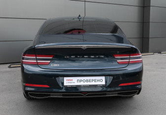 Подержанный автомобиль Genesis G80 2022 года (6 фото)