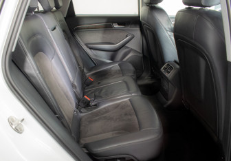 Подержанный автомобиль Audi Q5 2016 года (10 фото)