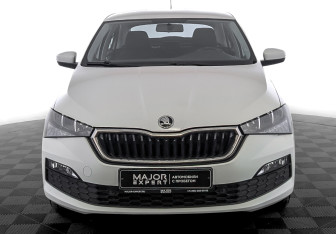 Подержанный автомобиль Skoda Rapid Liftback 2021 года (2 фото)