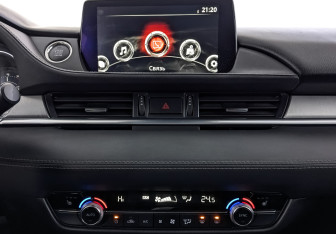 Подержанный автомобиль Mazda 6 Sedan 2020 года (15 фото)