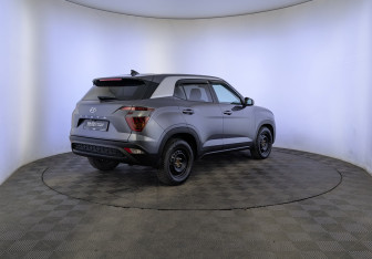 Подержанный автомобиль Hyundai Creta 2021 года (5 фото)