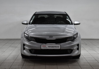 Подержанный автомобиль Kia Optima Sedan 2017 года (2 фото)