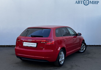 Подержанный автомобиль Audi A3 Hatchback 2012 года (5 фото)