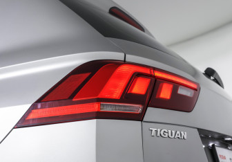 Подержанный автомобиль Volkswagen Tiguan 2020 года (20 фото)