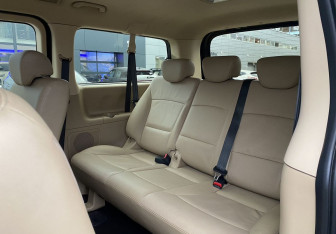 Подержанный автомобиль Hyundai H-1 2016 года (15 фото)