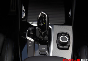 Подержанный автомобиль BMW X4 2019 года (15 фото)