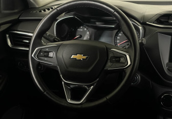 Подержанный автомобиль Chevrolet TrailBlazer 2021 года (14 фото)
