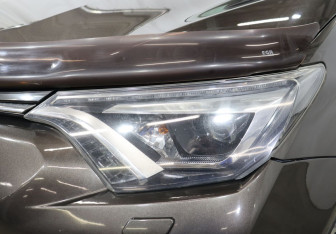 Подержанный автомобиль Toyota RAV4 2018 года (23 фото)