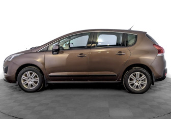 Подержанный автомобиль Peugeot 3008 2014 года (8 фото)