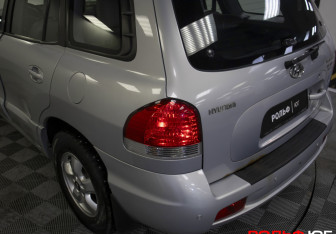 Подержанный автомобиль Hyundai Santa Fe 2010 года (14 фото)