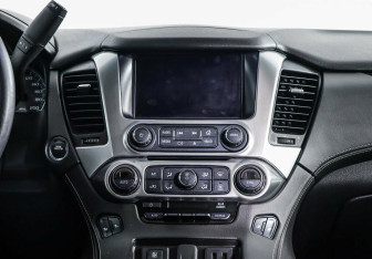 Подержанный автомобиль Chevrolet Tahoe 2016 года (10 фото)