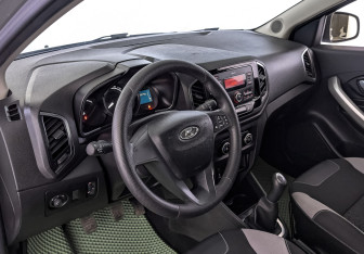 Подержанный автомобиль LADA (ВАЗ) XRAY 2018 года (15 фото)