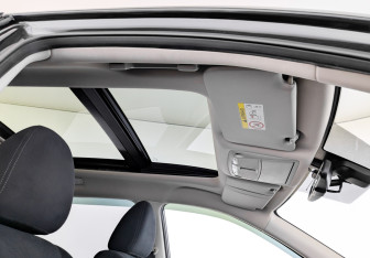 Подержанный автомобиль Nissan X-Trail 2016 года (22 фото)