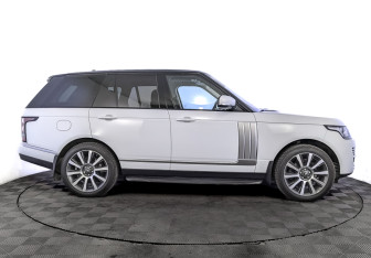 Подержанный автомобиль Land Rover Range Rover 2016 года (4 фото)