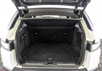 Подержанный автомобиль Land Rover Range Rover Evoque 2015 года (10 фото)