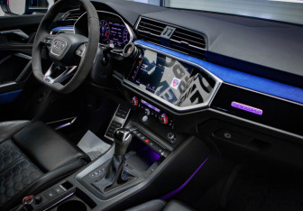 Подержанный автомобиль Audi RS Q3 Sportback 2020 года (30 фото)