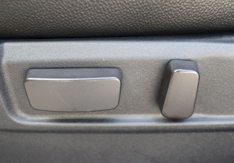 Подержанный автомобиль Mitsubishi Outlander 2012 года (12 фото)