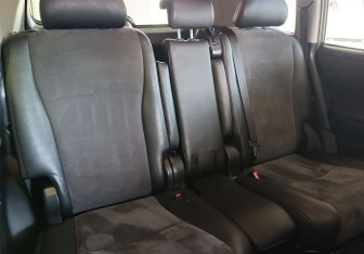 Подержанный автомобиль Toyota Highlander 2012 года (14 фото)