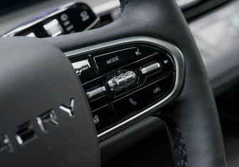 Подержанный автомобиль Chery Tiggo 8 Pro Max 2023 года (16 фото)