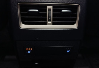 Подержанный автомобиль Lexus RX 2021 года (19 фото)