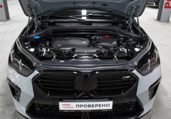 Подержанный автомобиль BMW X2 2024 года (9 фото)