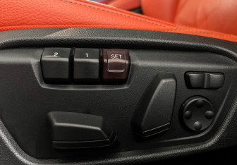 Подержанный автомобиль BMW X2 2022 года (18 фото)