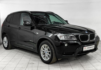 Подержанный автомобиль BMW X3 2011 года (3 фото)
