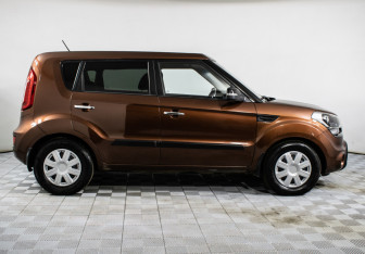 Подержанный автомобиль Kia Soul 2012 года (4 фото)