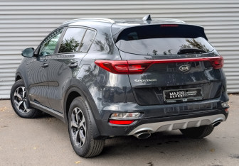Подержанный автомобиль Kia Sportage 2019 года (7 фото)