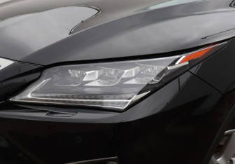 Подержанный автомобиль Lexus RX 2017 года (24 фото)