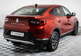 Подержанный автомобиль Renault Arkana 2021 года (5 фото)