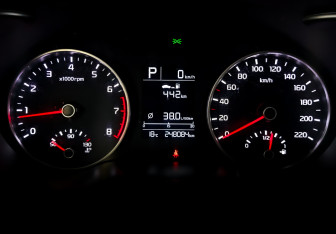 Подержанный автомобиль Kia Rio Hatchback 2019 года (13 фото)